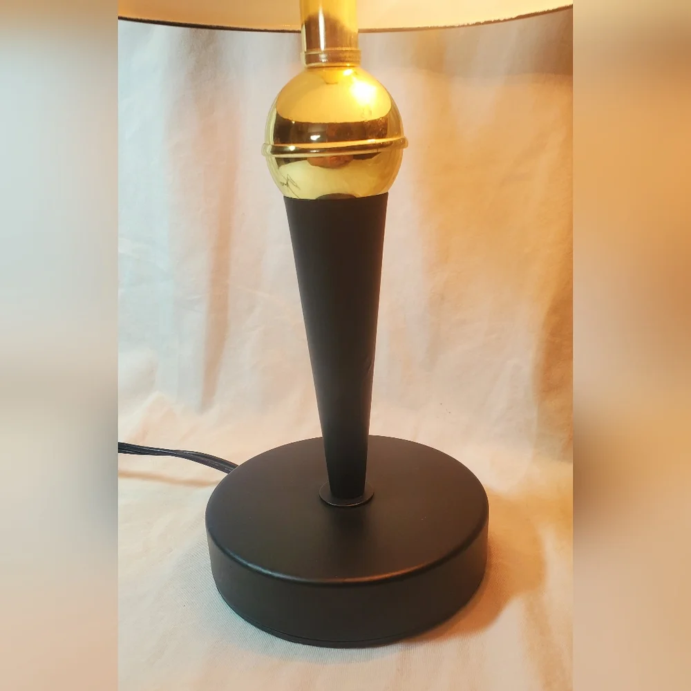 Black Mushroom Dome UFO Vtg Metal Table Lamp with Gold Accent 13